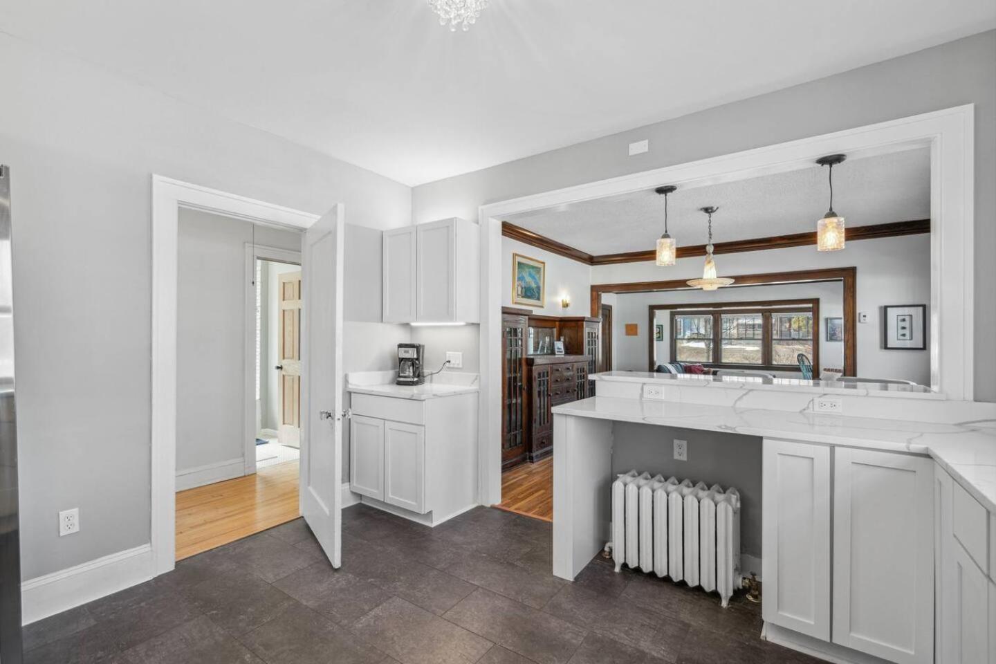 Garden Apt, Majestic Mpls Duplex Apartamento *